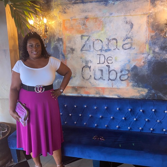 Meet your Posher, Stacy - Picture 5 of 11